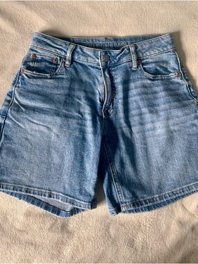 American Eagle shorts/jorts